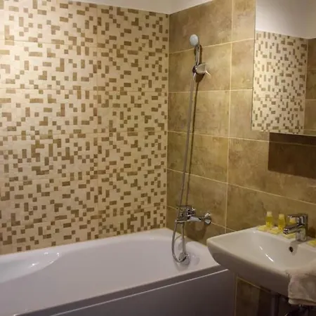 Lido Riviera Apartment